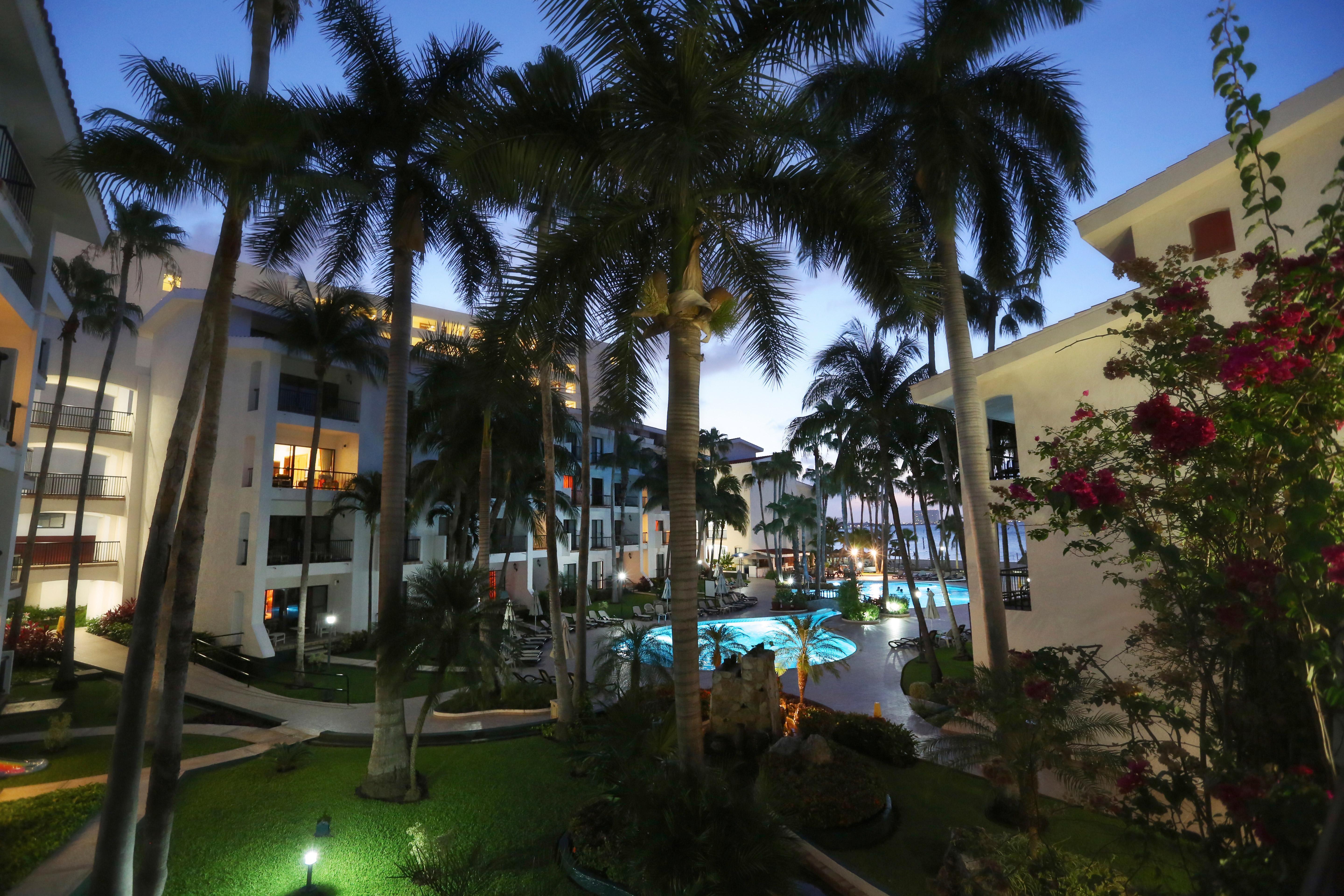 The Royal Cancun All Suites Resort Extérieur photo